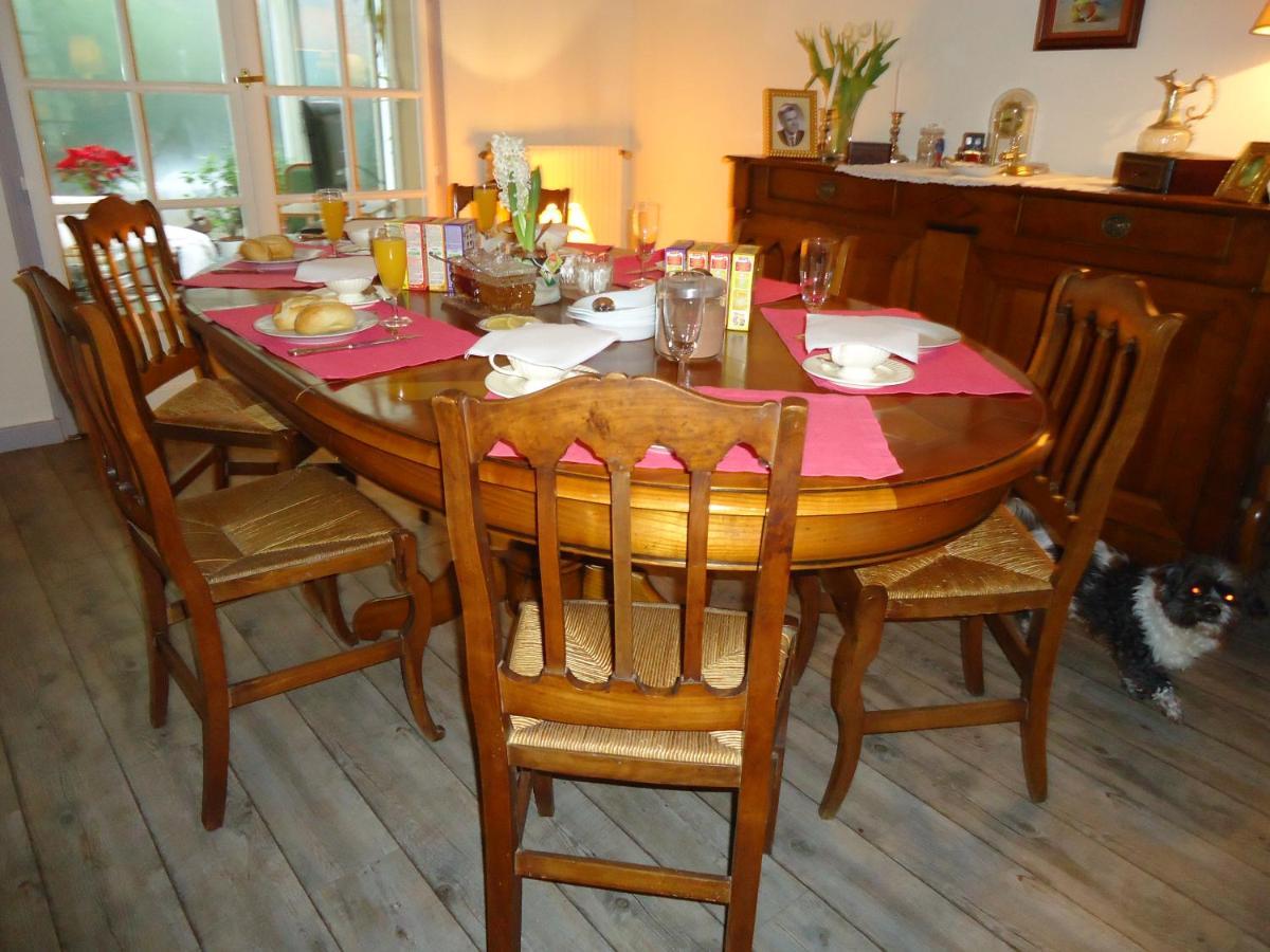 A La Cerisaie Bed & Breakfast Carignan-de-Bordeaux ภายนอก รูปภาพ